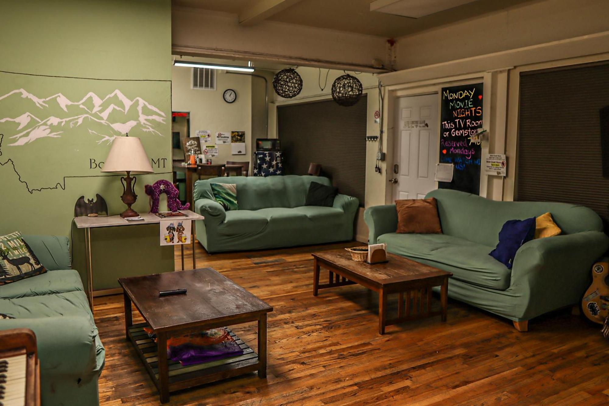 Treasure State Hostel โบซแมน ภายนอก รูปภาพ